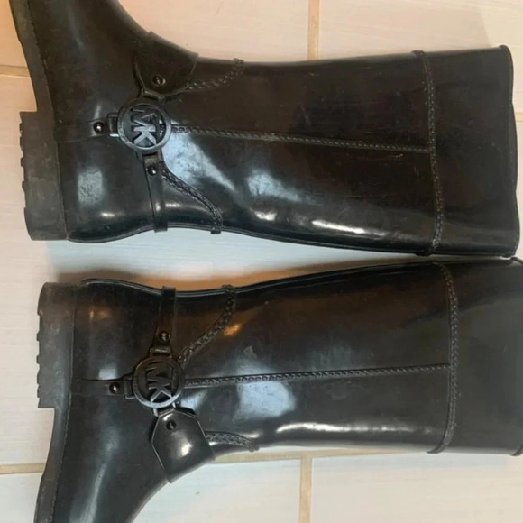 Michael Kors Fulton Harness Tall Black Glossy Equestrian Rain Boots 8 - Picture 5 of 11